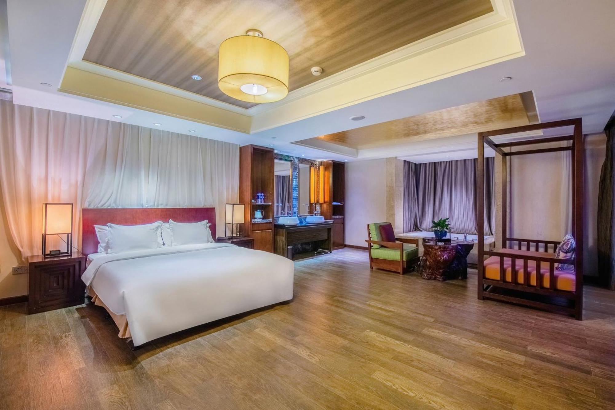 Holiday Inn Resort Chaohu Hot Spring By Ihg Hefei Dış mekan fotoğraf