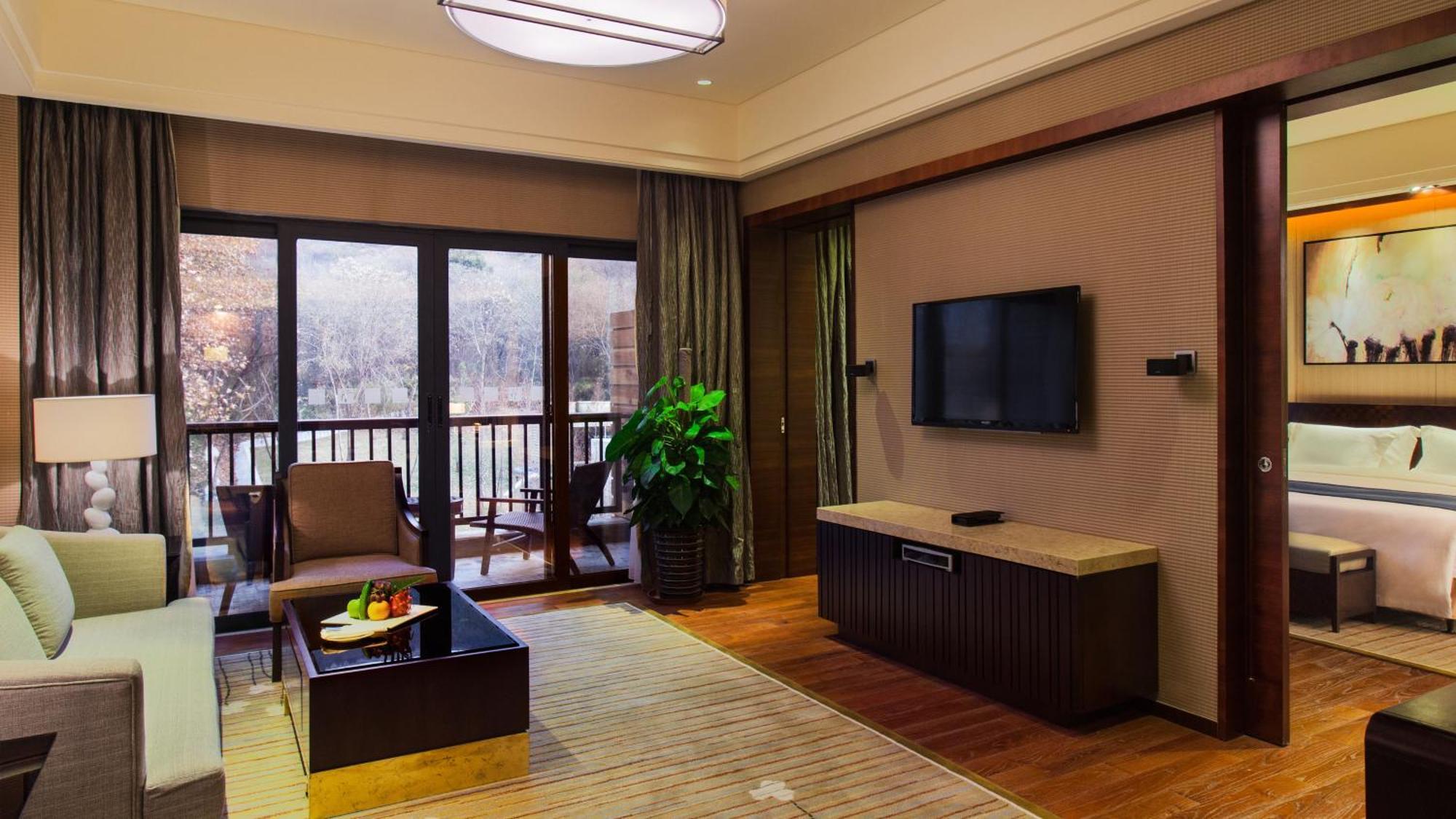 Holiday Inn Resort Chaohu Hot Spring By Ihg Hefei Dış mekan fotoğraf